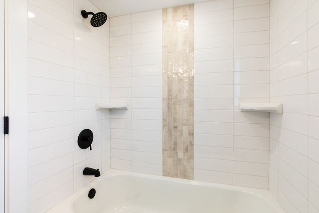 5526 N Nordica Avenue, Chicago, IL 60656