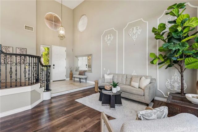 3215 Crystal Ridge Circle, Corona, CA 92882