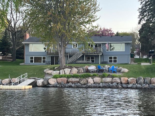 10756 Zieglers Drive N, Brooklyn Park, MN 55443