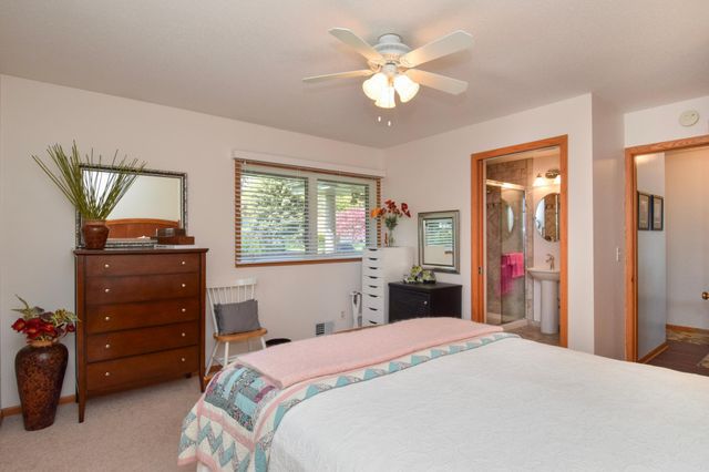 10756 Zieglers Drive N, Brooklyn Park, MN 55443