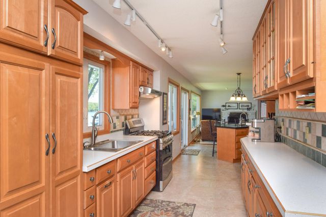 10756 Zieglers Drive N, Brooklyn Park, MN 55443