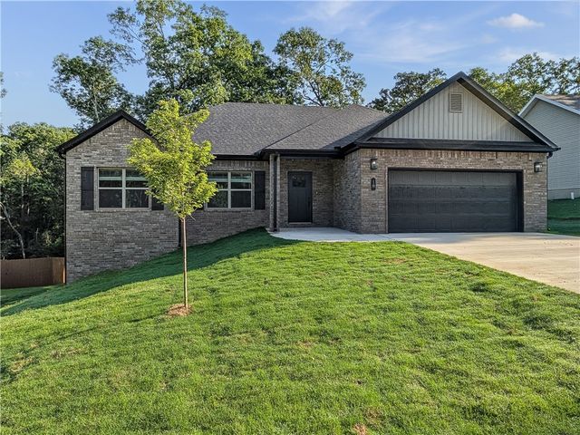 18 Greenodd Drive, Bella Vista, AR 72714