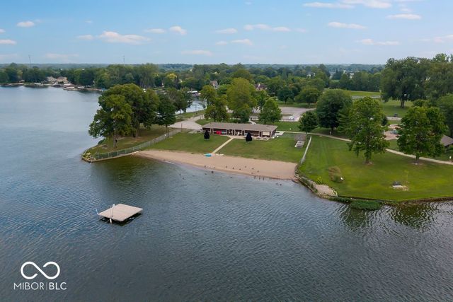 15762 Showdown Road, Noblesville, IN 46060