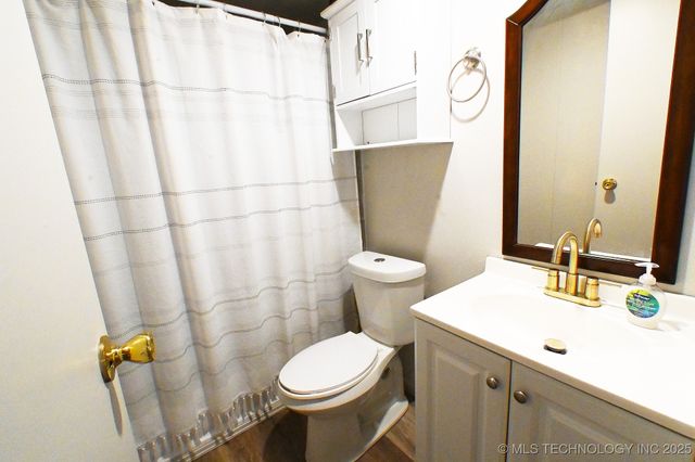 211 Wildwood, Gore, OK 74435