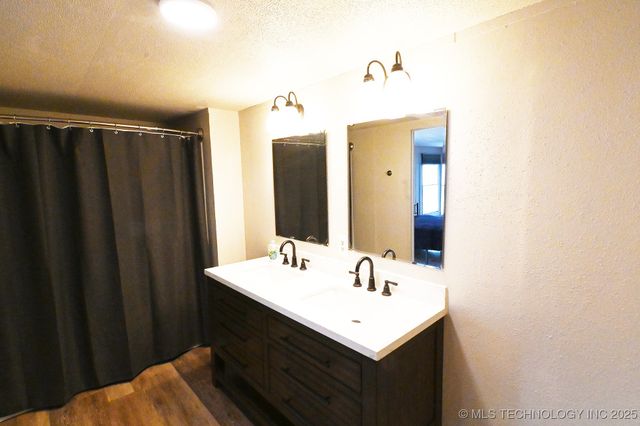 211 Wildwood, Gore, OK 74435