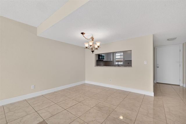 7540 BAY ISLAND DRIVE S 160, South Pasadena, FL 33707