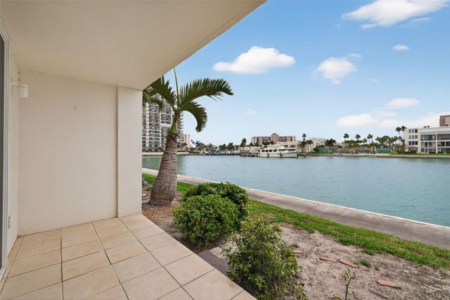 7540 BAY ISLAND DRIVE S 160, South Pasadena, FL 33707