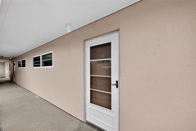 7540 BAY ISLAND DRIVE S 160, South Pasadena, FL 33707