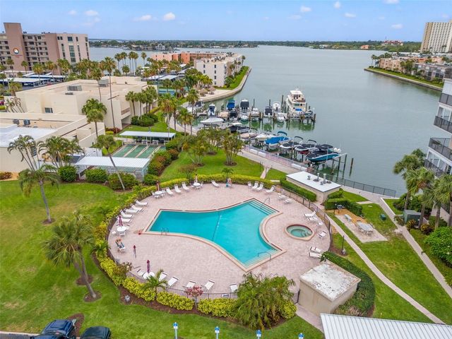 7540 BAY ISLAND DRIVE S 160, South Pasadena, FL 33707