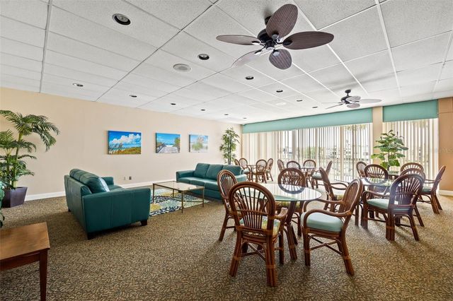 7540 BAY ISLAND DRIVE S 160, South Pasadena, FL 33707