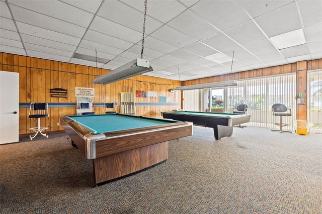 7540 BAY ISLAND DRIVE S 160, South Pasadena, FL 33707