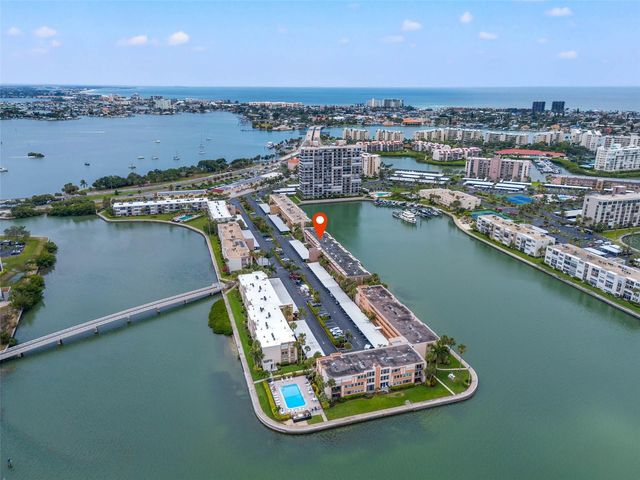 7540 BAY ISLAND DRIVE S 160, South Pasadena, FL 33707