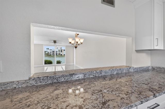 7540 BAY ISLAND DRIVE S 160, South Pasadena, FL 33707