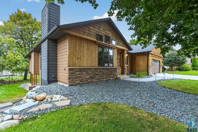 3006 E Marson Dr Drive, Sioux Falls, SD 57103