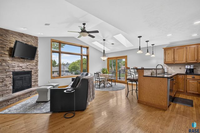 3006 E Marson Dr Drive, Sioux Falls, SD 57103