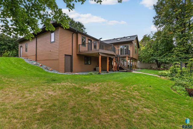 3006 E Marson Dr Drive, Sioux Falls, SD 57103