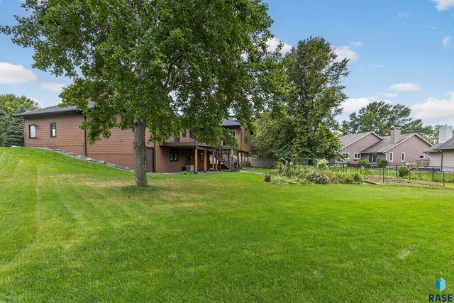 3006 E Marson Dr Drive, Sioux Falls, SD 57103