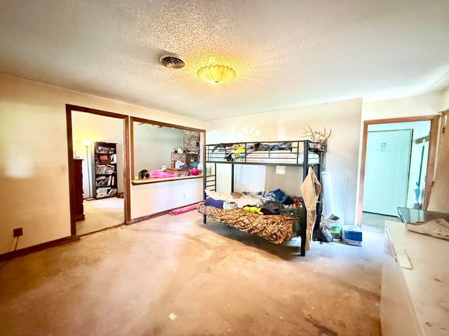 651 Plainview Drive, Houston, MO 65483