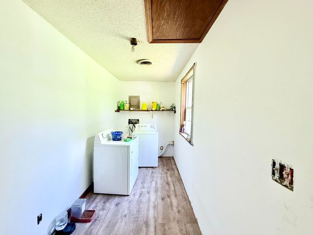 651 Plainview Drive, Houston, MO 65483