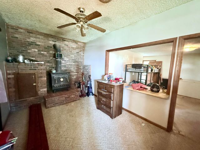 651 Plainview Drive, Houston, MO 65483