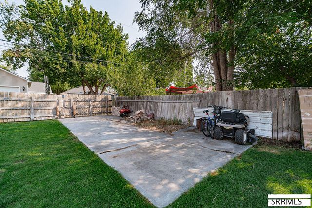 937 E 13th Street, Idaho Falls, ID 83404