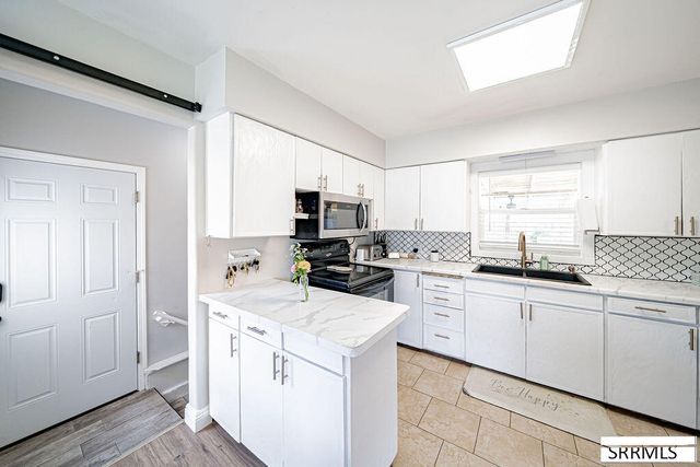 937 E 13th Street, Idaho Falls, ID 83404