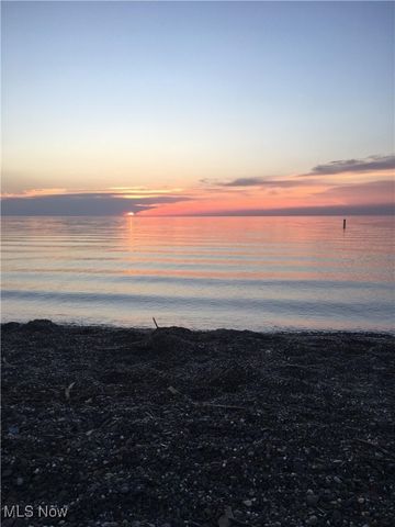 1028 Ohio Avenue, Ashtabula, OH 44004