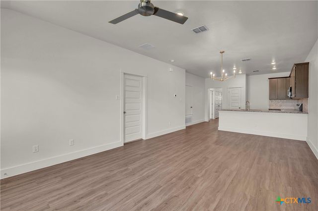 610 Campus Street, Troy, TX 76579