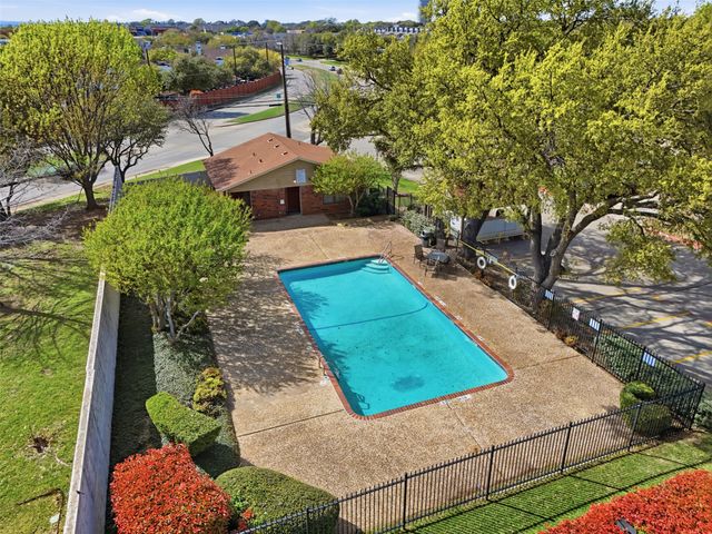 2240 Tarpley Road 293, Carrollton, TX 75006