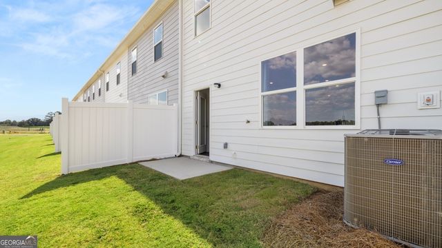 122 Kenmore Circle, Perry, GA 31069