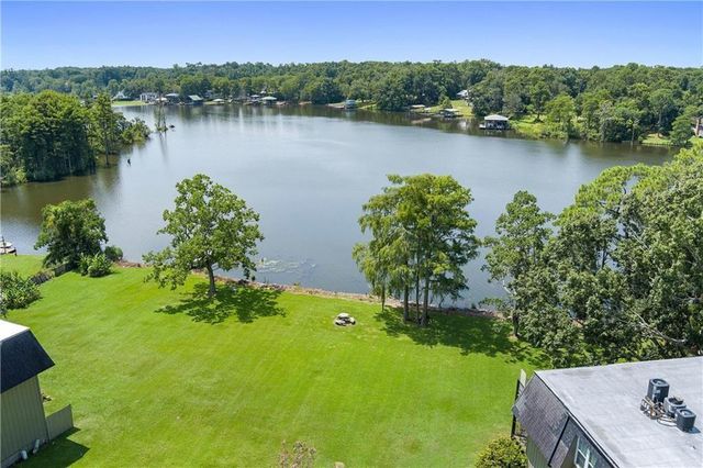 337 Riverbend Drive, Mobile, AL 36605