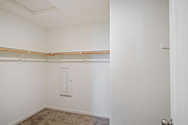 767 Day Break Way, Ceres, CA 95307