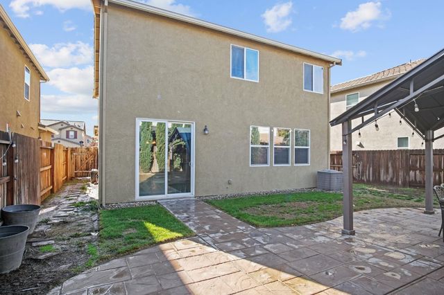 767 Day Break Way, Ceres, CA 95307