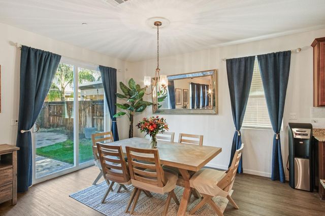 767 Day Break Way, Ceres, CA 95307