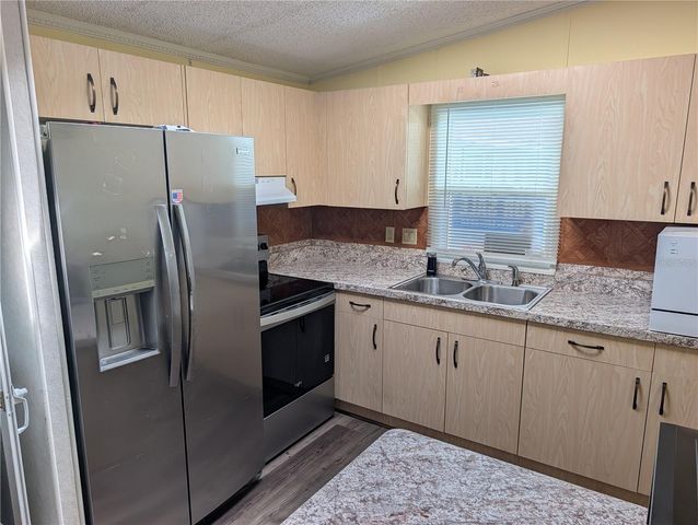 7037 NARANJA STREET, Zephyrhills, FL 33541