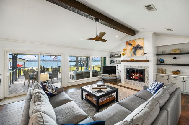 12176 Sagittarius Drive E, Willis, TX 77318