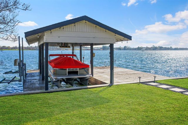 12176 Sagittarius Drive E, Willis, TX 77318