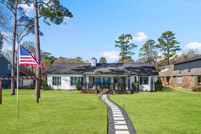 12176 Sagittarius Drive E, Willis, TX 77318