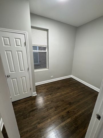 3548 W 13th Place 2F, Chicago, IL 60623