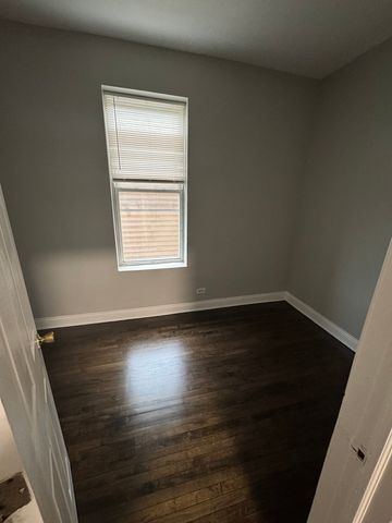 3548 W 13th Place 2F, Chicago, IL 60623