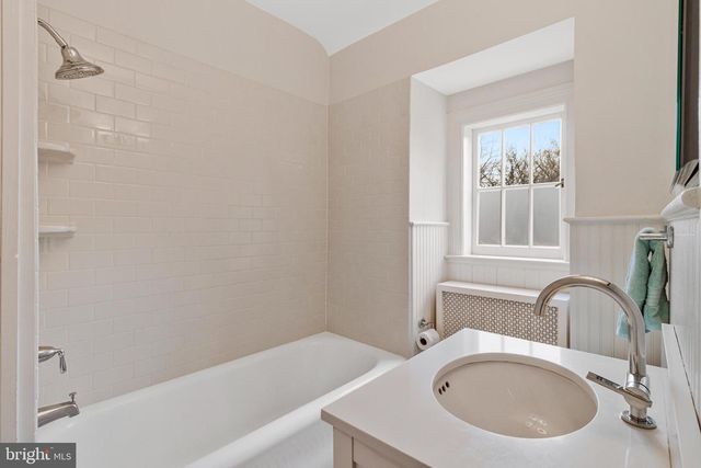 5334 NEBRASKA AVE NW, Washington, DC 20015