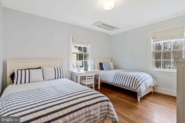 5334 NEBRASKA AVE NW, Washington, DC 20015