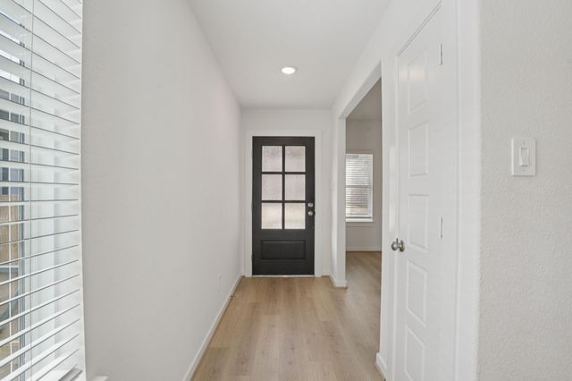 18726 Timber Glen Drive, Montgomery, TX 77316