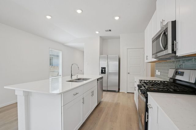 18726 Timber Glen Drive, Montgomery, TX 77316