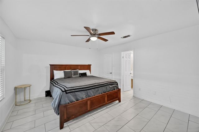 11230 Bandlon Drive, Houston, TX 77072