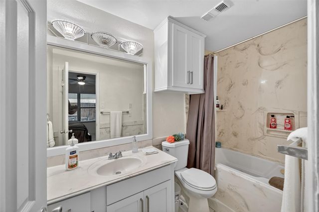 11230 Bandlon Drive, Houston, TX 77072