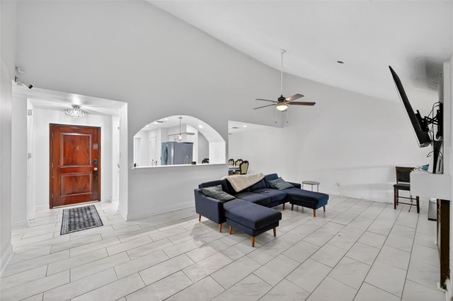 11230 Bandlon Drive, Houston, TX 77072