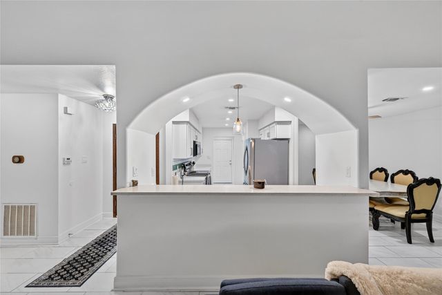 11230 Bandlon Drive, Houston, TX 77072