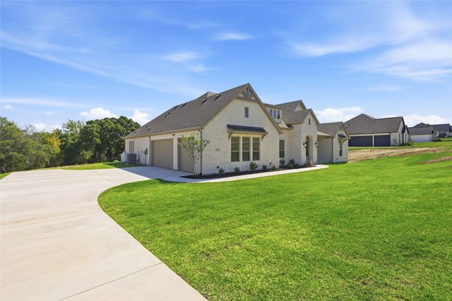 131 Oak Meadow Lane, Weatherford, TX 76085