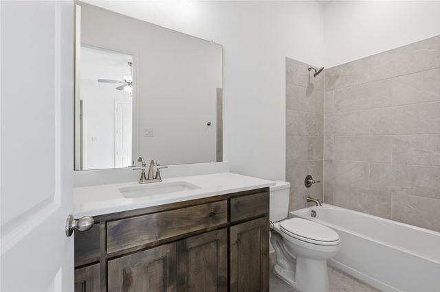 131 Oak Meadow Lane, Weatherford, TX 76085